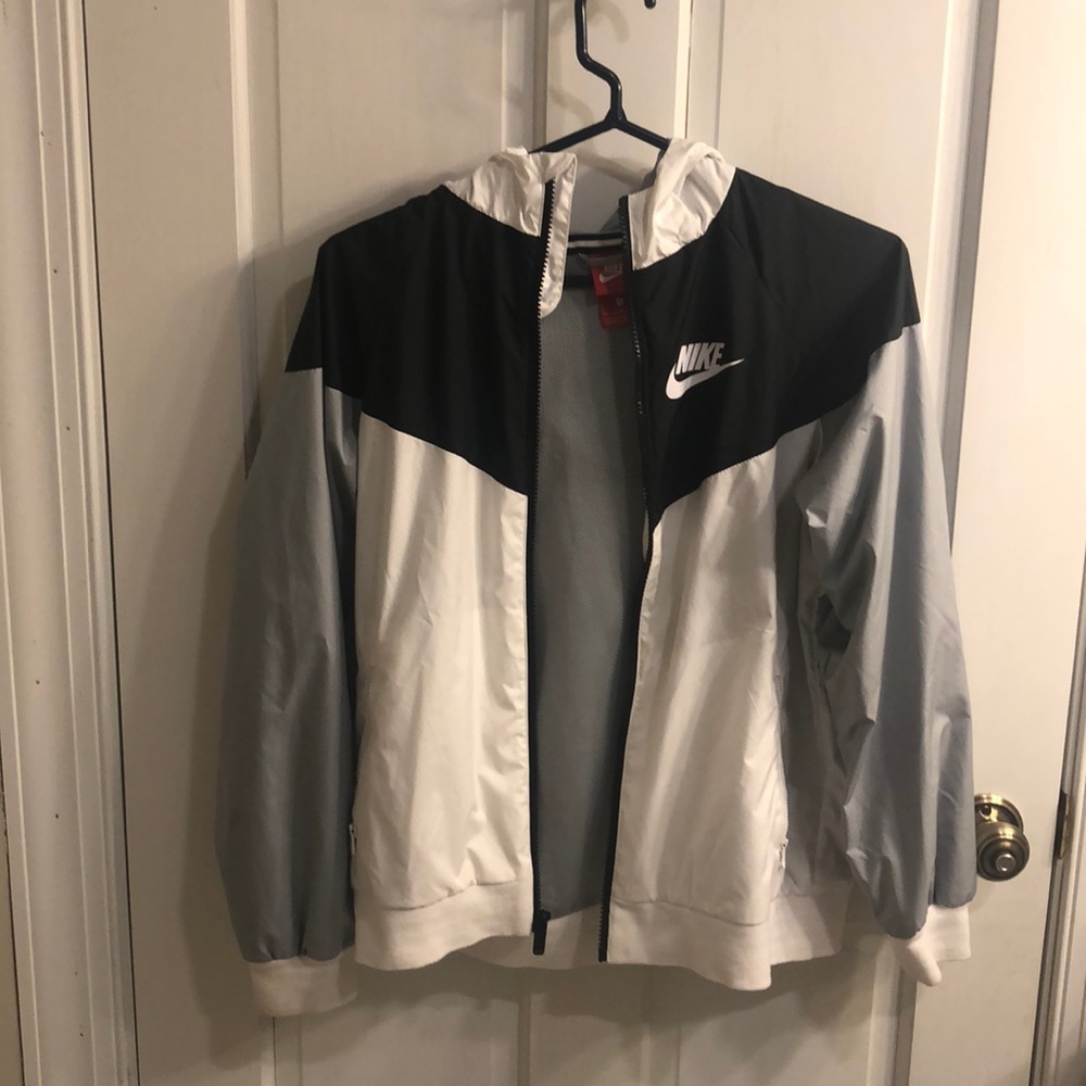 Children’s Nike windbreaker.